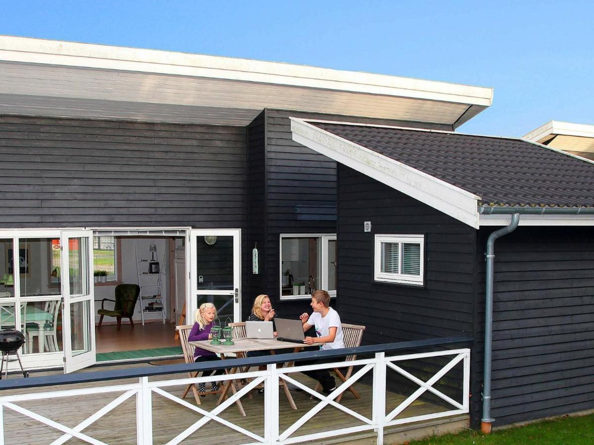 4 Person Holiday Home In Gudhjem Rom bilde
