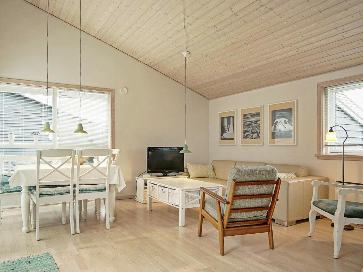 4 Person Holiday Home In Gudhjem Eksteriør bilde