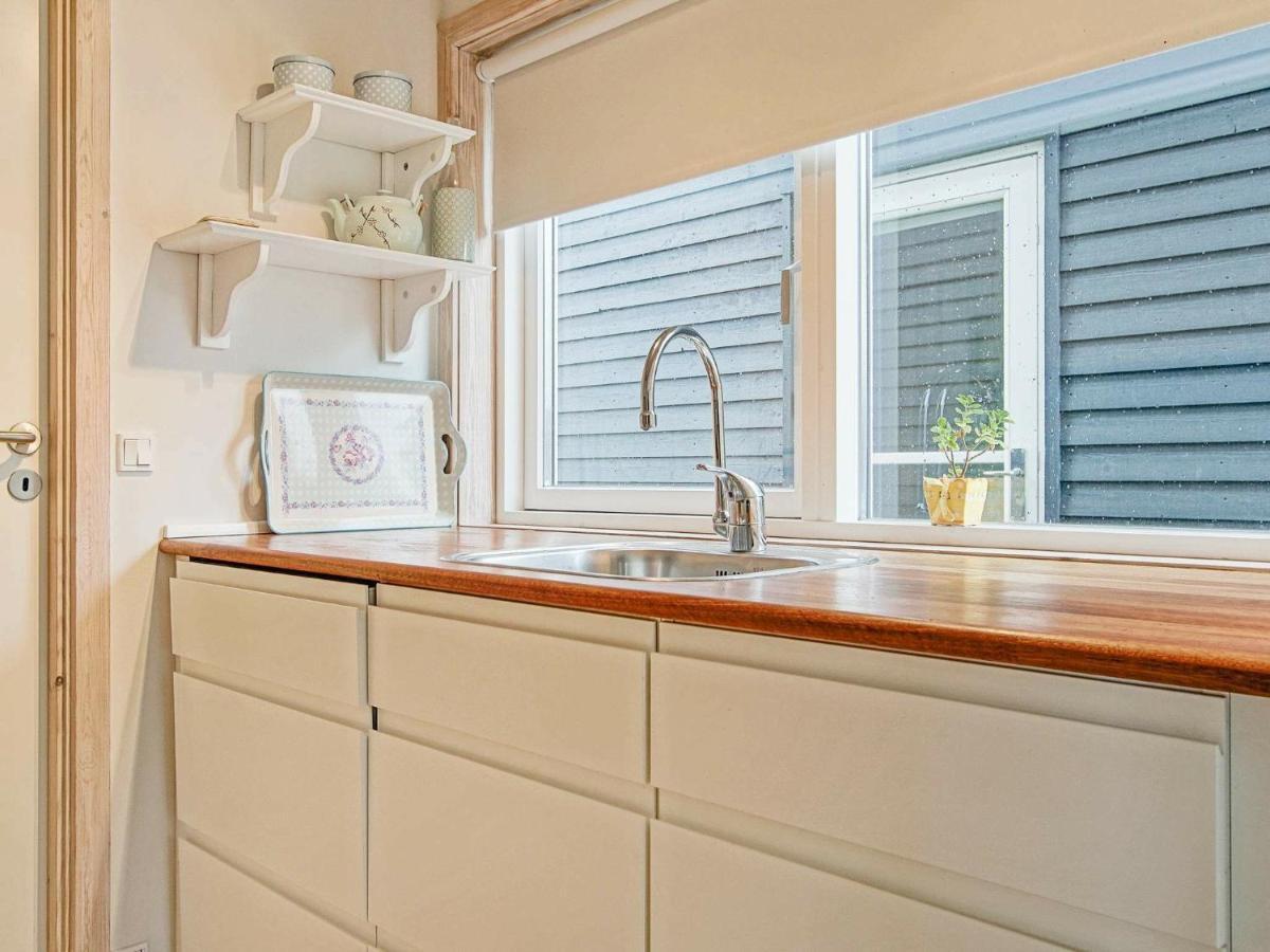 4 Person Holiday Home In Gudhjem Eksteriør bilde